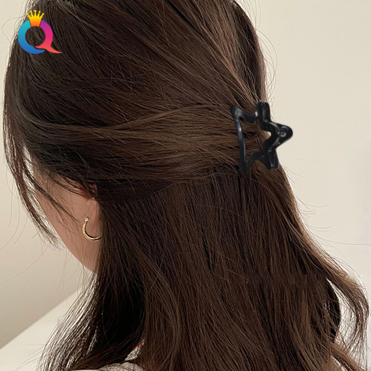 Qiyue Cross-border Instagram medium-sized hair clip, half-tied hair clip at the back of the female head, star bow tie, updo, shark hair clip details Picture