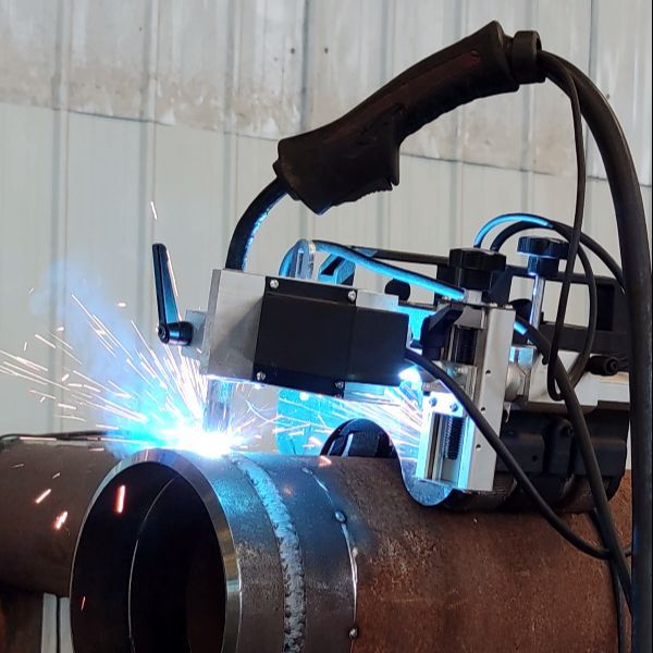 Straight rail type welding trolley automatic welding robot equipment, flat welding, vertical welding, horizontal welding, linear swing welding trolley Application Scenario