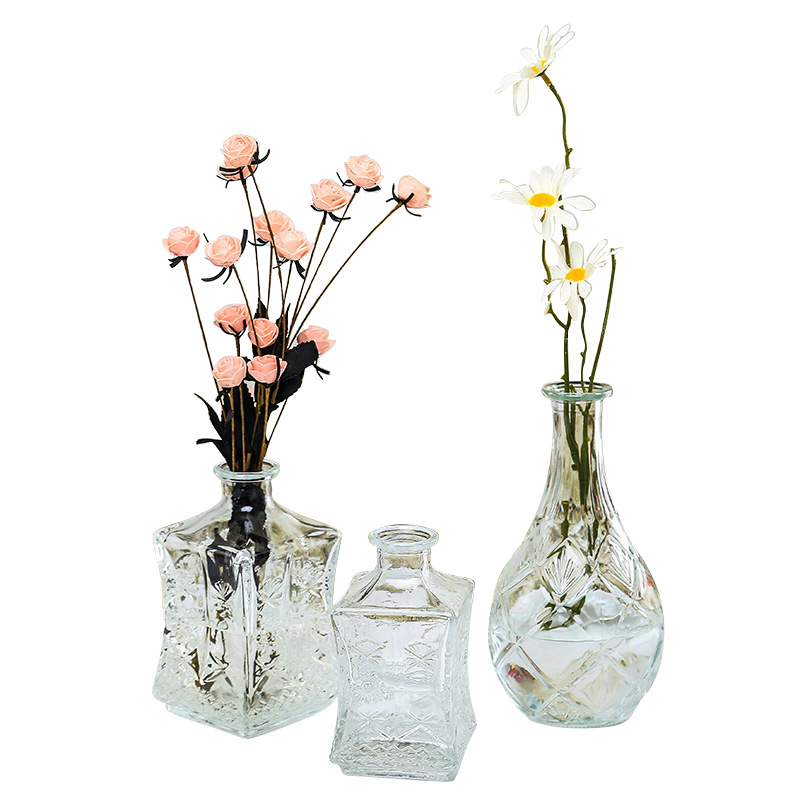 Simple European-style transparent glass vase, living room dining table, home decoration handicrafts and ornaments, hydroponic vase Item Picture