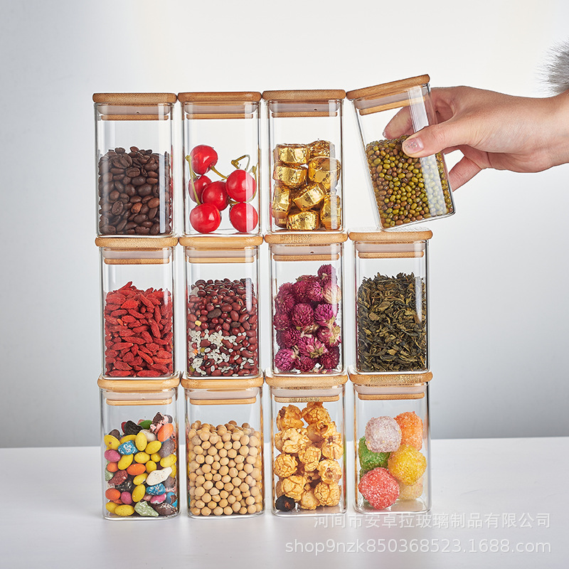 Multi-functional glass storage tank, bamboo and wood lid sealed tank, kitchen grain and tea storage tank, square transparent snack tank full figure