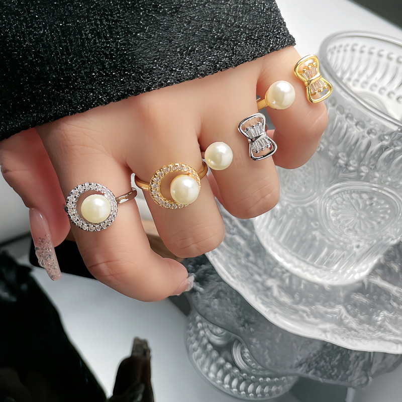 French retro bow pearl ring, adjustable for women, sweet and cool niche design, geometric fashion and elegant index finger ring full figure