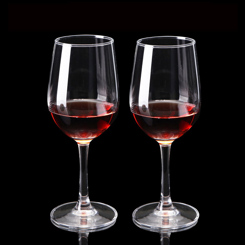 Kori one-piece thickened transparent glass cups, wine glasses, wine glasses and goblets wholesale with logo printing Application Scenario