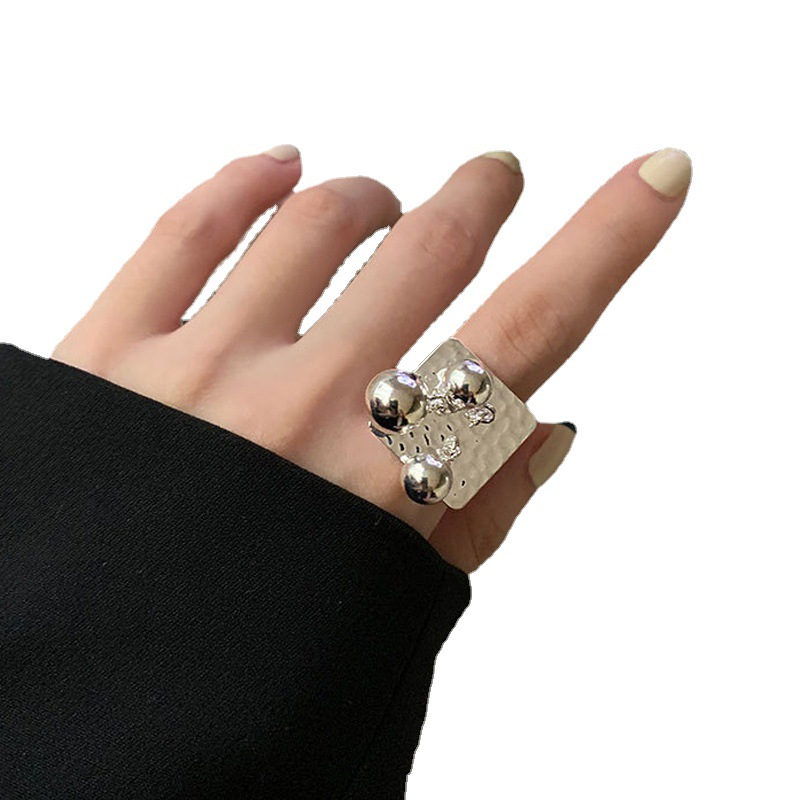 Korean-style simple line round ball ring for women, retro, individual and fashionable square brand cross opening ring hip-hop index finger ring Item Picture