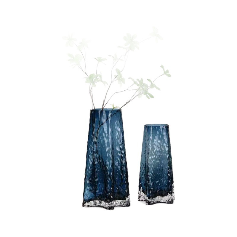 High-end, light luxury and creative glass vase, water-grown fresh flowers for the living room entrance, high-end home vase art display Item Picture