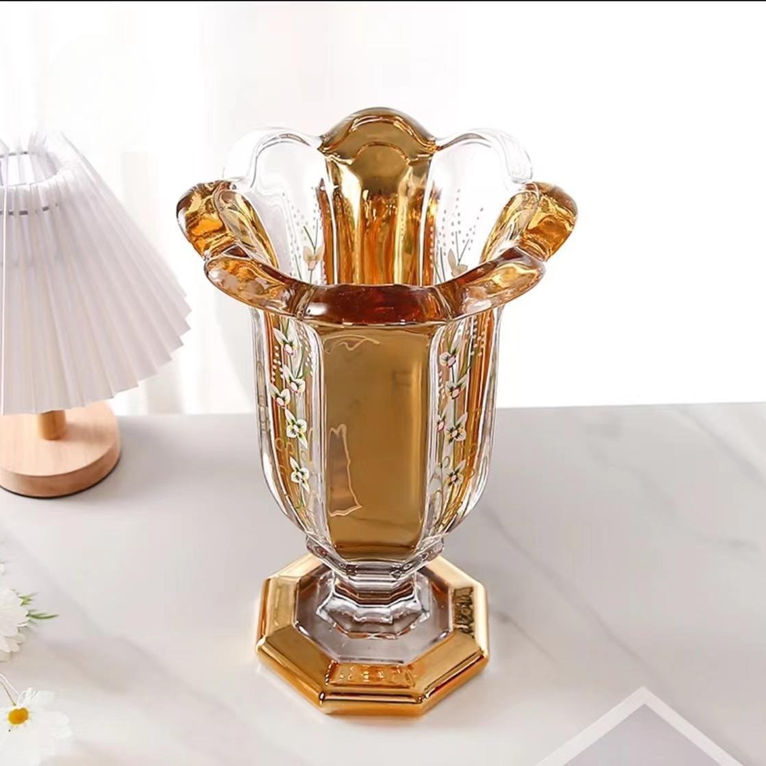 High-end gilded vases with enamel color craftsmanship for living room entrance hall flower arrangement soft furnishings, glass high-footed vases for home decoration details Picture