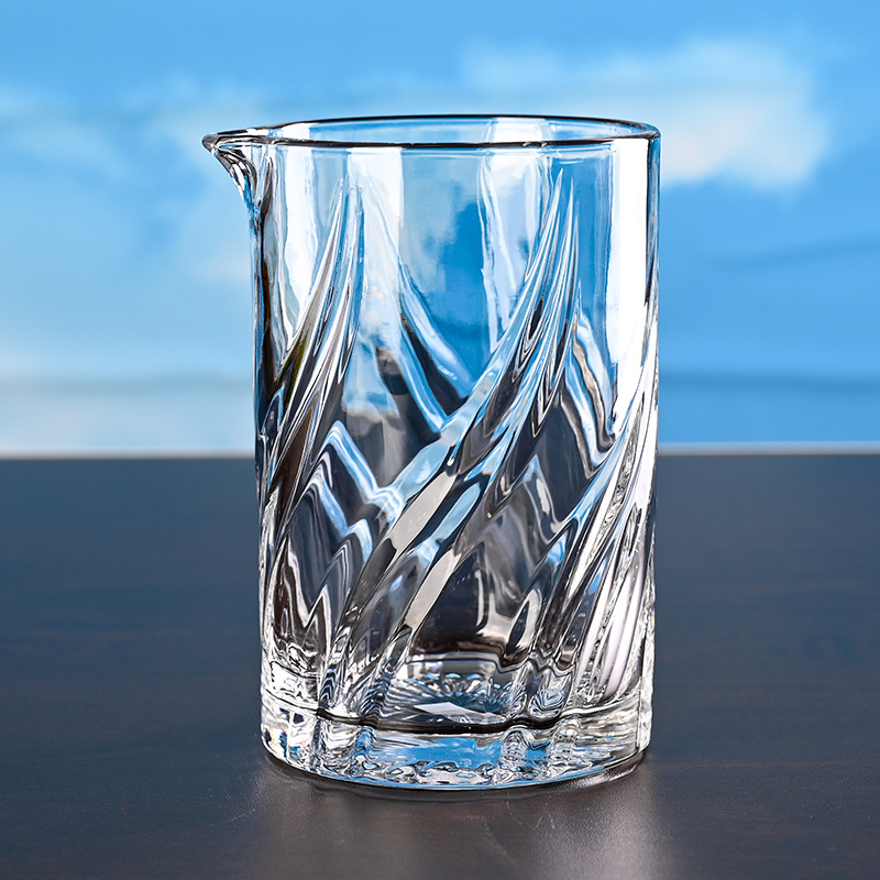 700ml glass cocktail shaker, European cocktail mixing cup, whisky mixing cup, large bar cocktail shaker, new Specification drawing
