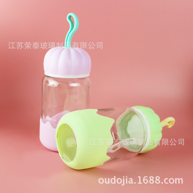 Pumpkin water cup, portable, creative and cute glass cup, children's gift cup, tea brewing cup, penguin cup, gift advertising cup Application Scenario