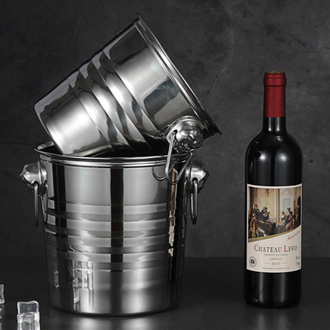 Stainless steel tiger-head ice bucket, KTV ice bucket, commercial frozen wine bucket, champagne bucket, ice bucket, red wine chilled bucket, for bars Application Scenario