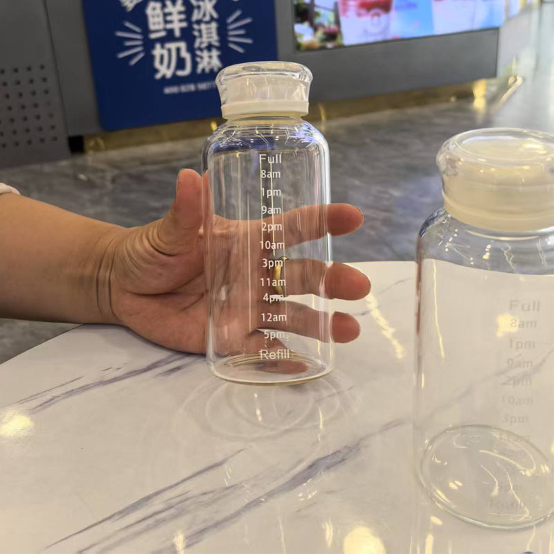Cross-border Summer time scale water cup, portable cup, transparent water cup, simple straw with lid, beverage glass cup Application Scenario