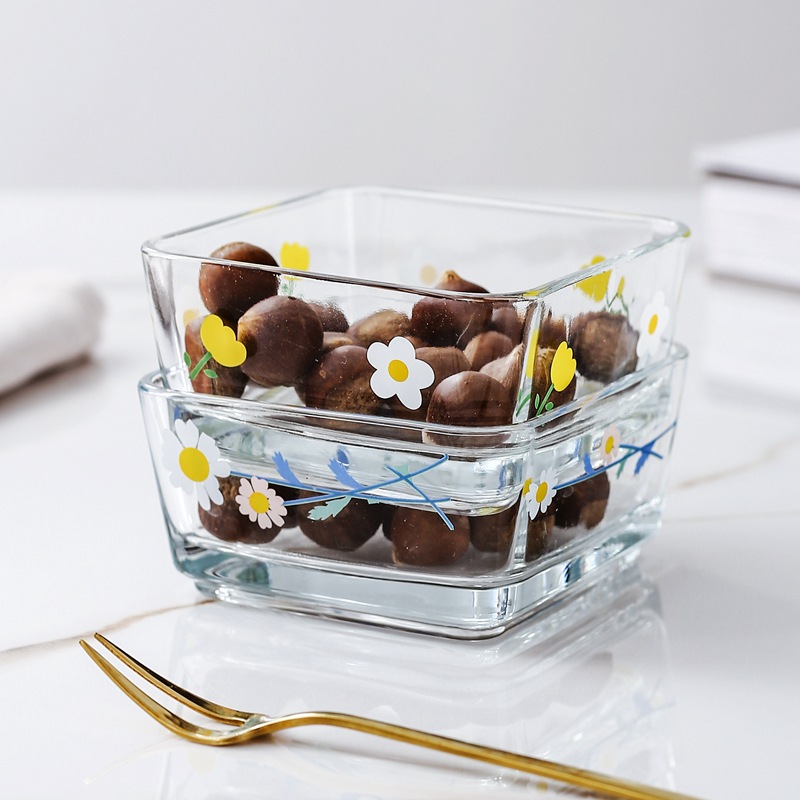 Korean inS-style Daisy flower glass bowl, square bowl, snack bowl, snack bowl, tulip flower salad bowl Application Scenario