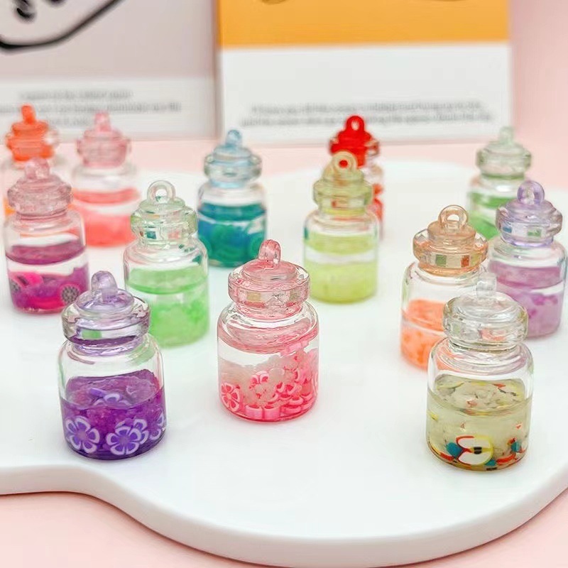 A bottle wishing bottle, luminous small decorative items, creative diy keychains, message bottles, resin jewelry, small accessories wholesale full figure