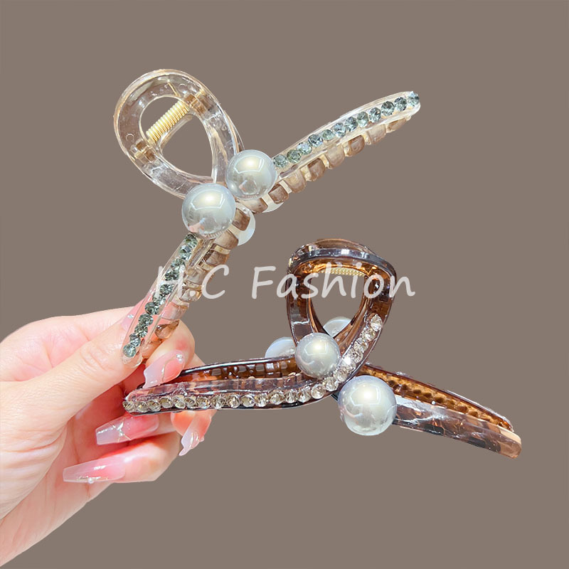 High-end pearl rhinocones, large scratch-shaped hair clips, feminine and fashionable, new hairpin for the back of the head, with plenty of hair and shark clips full figure