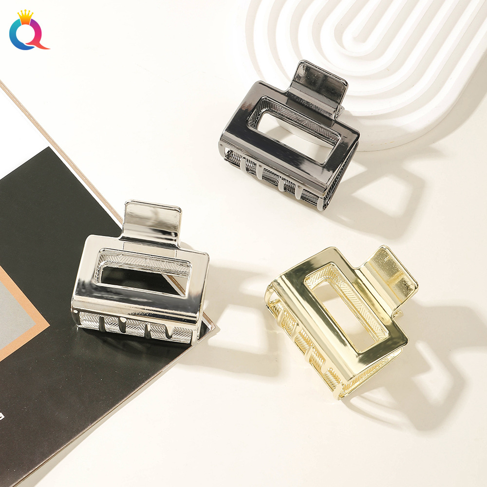 Wholesale of Qiyue Korean version square hair clips, sweet shark clips, metal hair clips, coil hair grabbers, high-end hair grabbers and hair accessories full figure