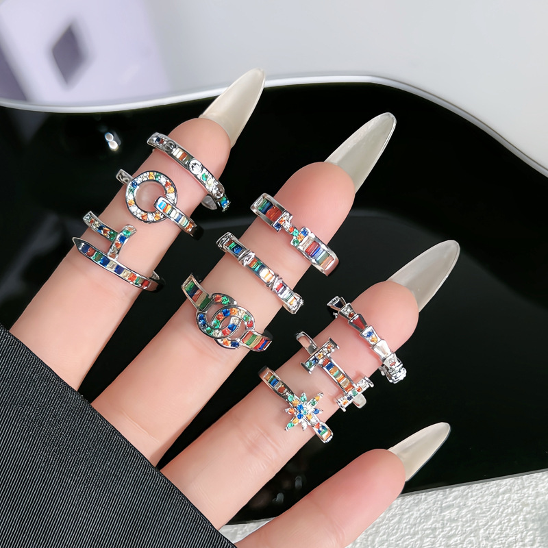 Sweet and cool rainbow diamond geometric opening ring for women, irregular, exquisite, fashionable and versatile index finger ring, with a niche design sense full figure