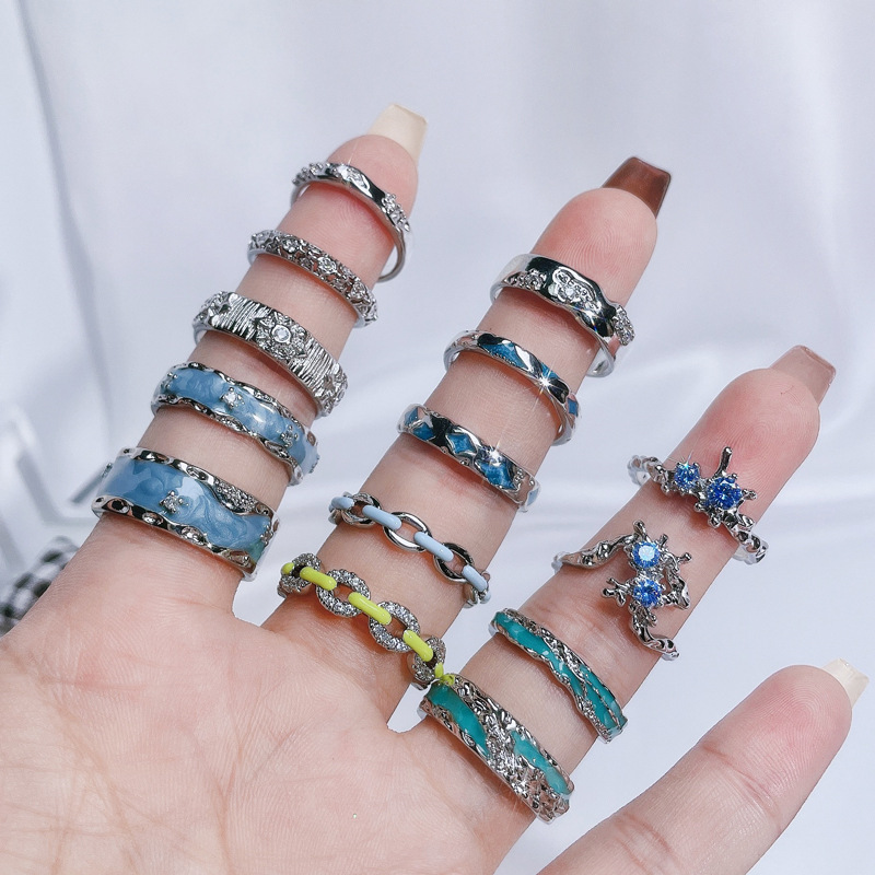 Simple and irregular texture diamond-encrusted open ring, fashionable and individual, cold style, versatile and fair couple ring Specification drawing