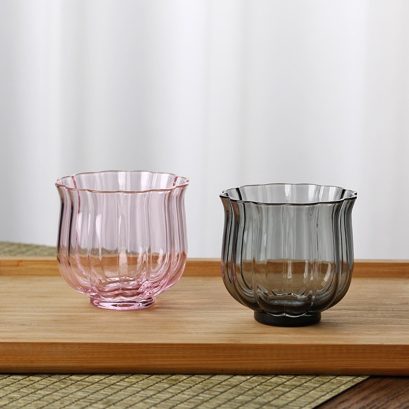 Lotus Tea cup, high borosilicate heat-resistant transparent glass, pink transparent master cup, flower tea and fruit wine cup, personal tasting cup Specification drawing