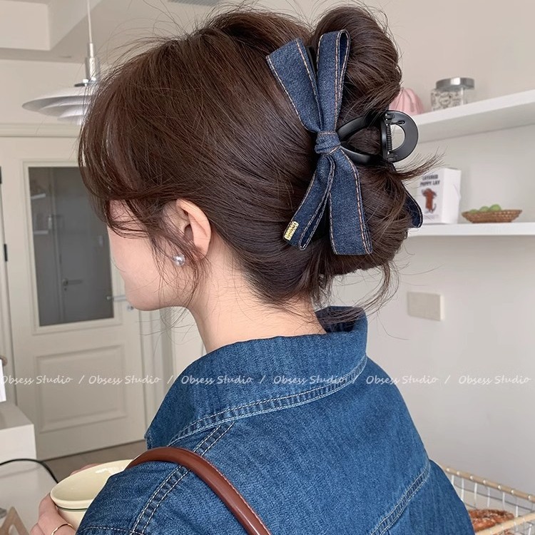 Korean-style fashionable denim bow clip 2025 new high-end hairpin, large shark clip headwear at the back of the head details Picture