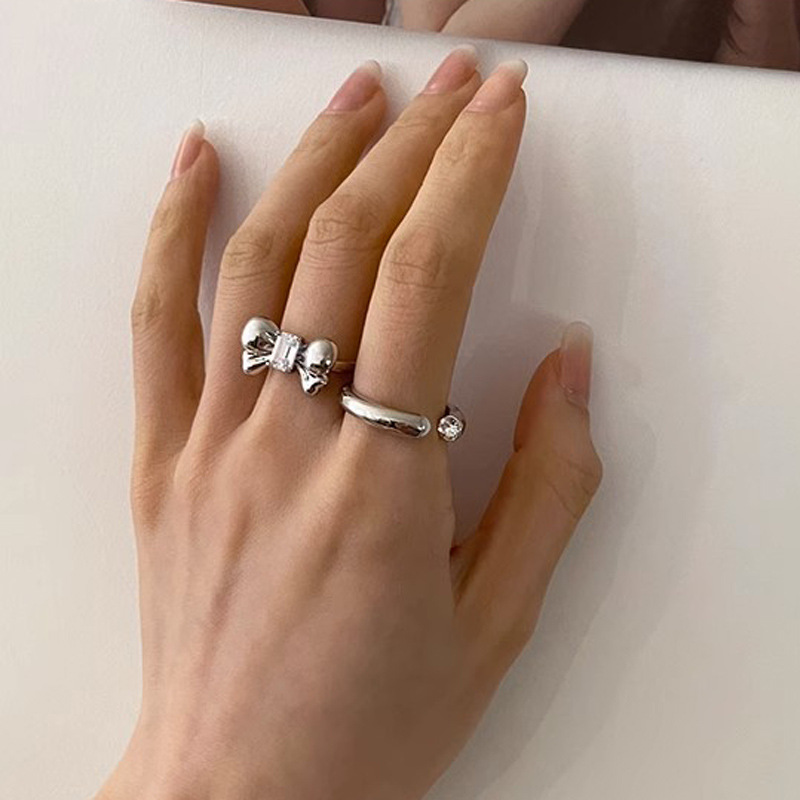 The ring girl's Instagram niche design sense zircon bow is fashionable, versatile, unique, elegant and simple food ring Application Scenario