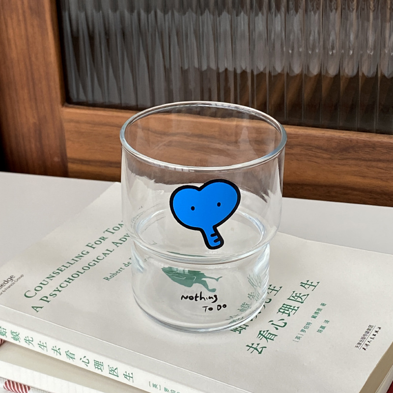 Self-made ins heart-shaped cartoon blue elephant tempered glass cup, high-temperature resistant water cup, coffee cup for Valentine's Day Application Scenario