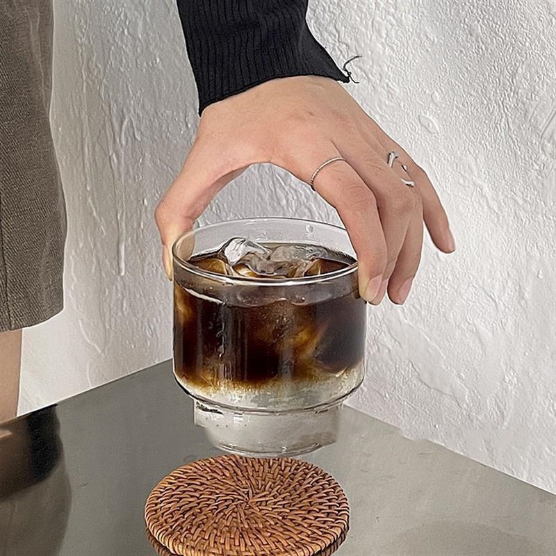 Simple coffee cups in stock for wholesale, ice milk, transparent glass water cups, stacked cups, cold brew latte cups for restaurants Specification drawing