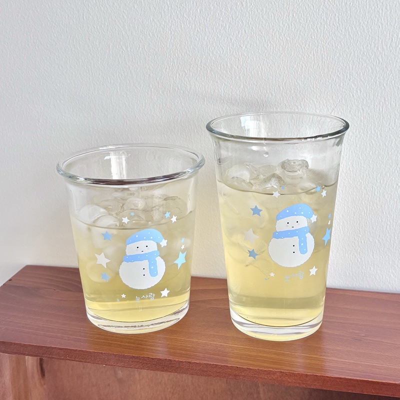 Bolimei Star Snowman Glass Cup, Winter Atmosphere Glass Cup, Christmas Water Cup, Coffee Cold Brew Cup Application Scenario