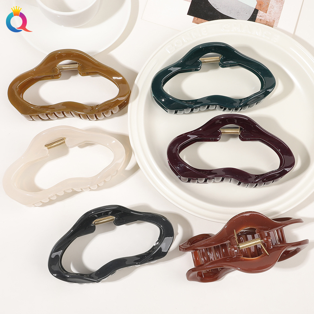 Qiyue Clearance Large hair clips, cloud grabbers, jelly-colored hair clips, simple shark clips, updo hair grabbers and hair accessories wholesale full figure