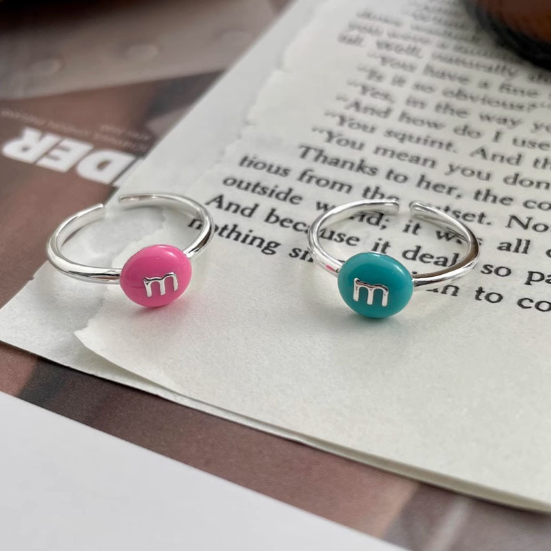 Sweet and cool Enamel m Bean Fun Open Ring, a new fashionable, casual and personalized index finger ring in a fresh and innocent style for women Application Scenario