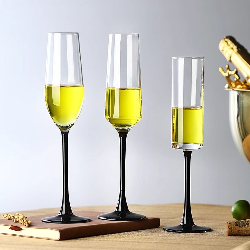 European red stem champagne glass, high appearance level, tall glass, small era sparkling wine glass, glass, champagne glass, wine glass details Picture