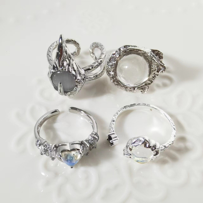 Korean light luxury high-end, niche design transparent moonstone personalized ring, women's opening adjustable temperament ring full figure