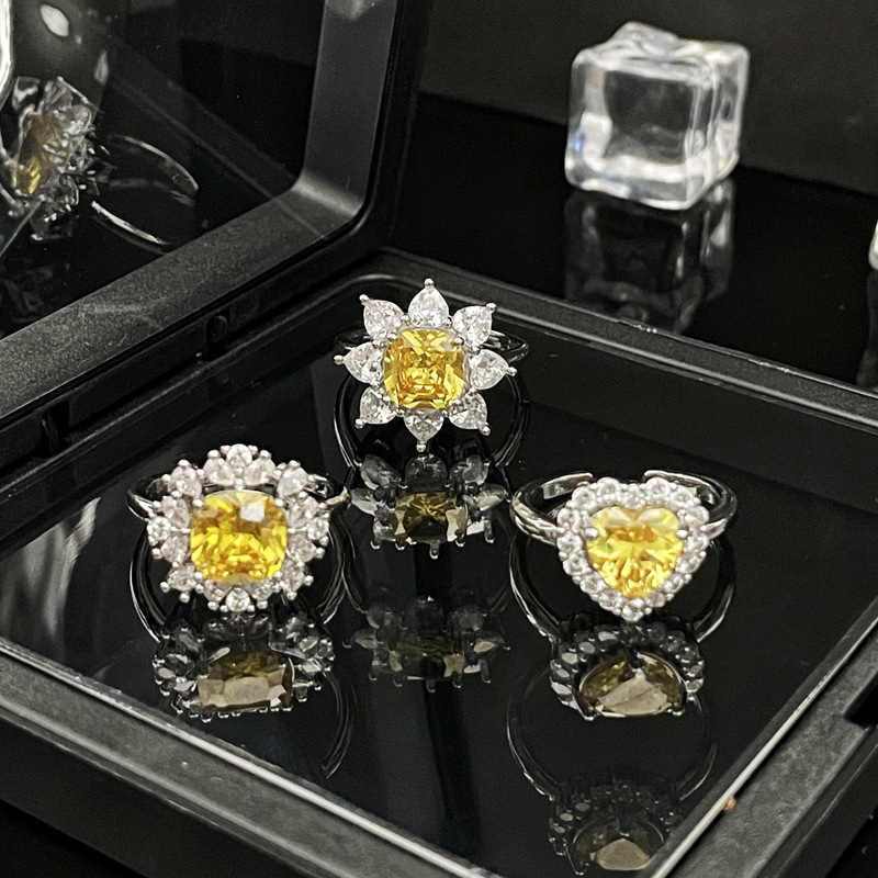 Cross-border colored gemstone, light luxury and high-end feel, yellow diamond zircon geometric adjustable ring, fashionable and cold style ring accessory trend Specification drawing