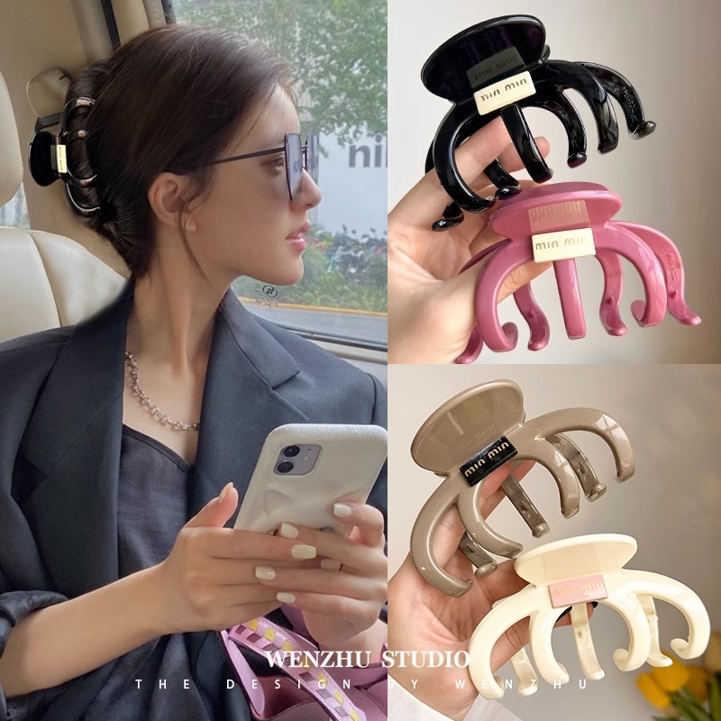 Laid-back and casual style oil-drip hair clip, large dopamine pumpkin grab clip, abundant shark clip, back of the head coil hair clip full figure