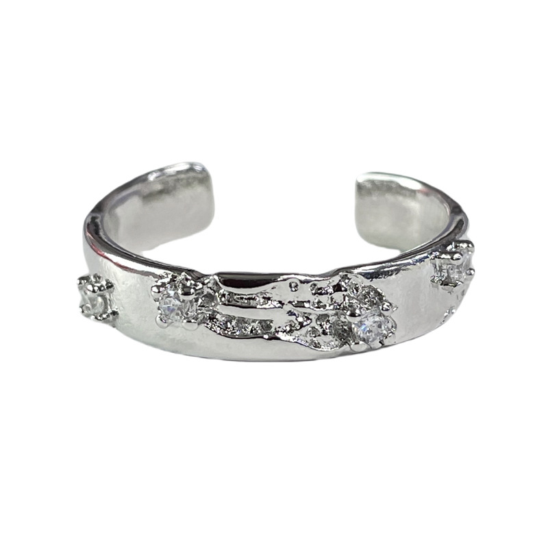 Simple, irregular pleated small diamond neutral style couple ring bracelet set, unique and elegant, versatile bracelet, trendy Item Picture