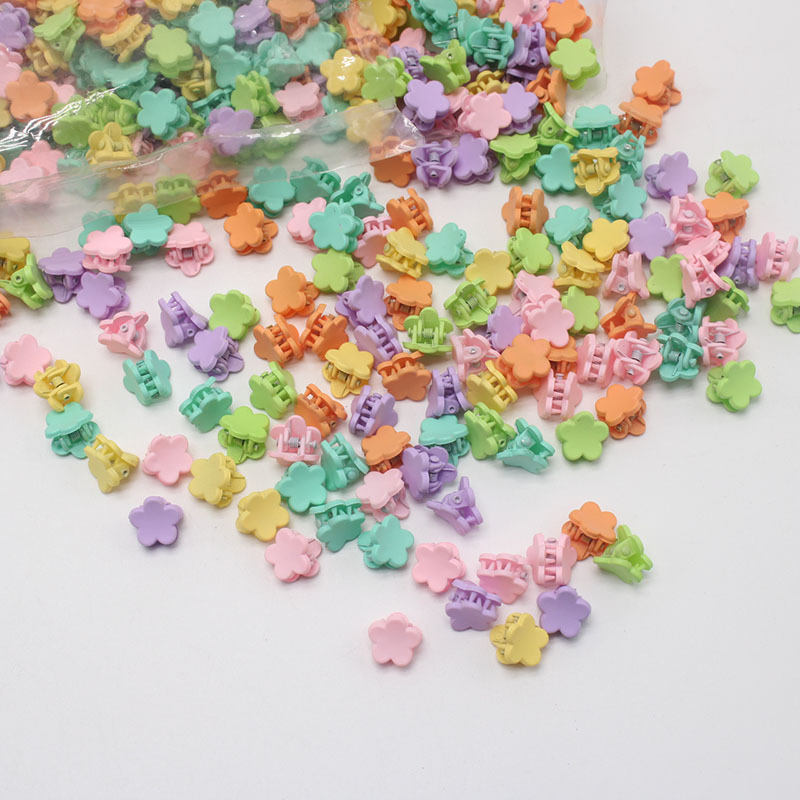 Korean-style candy-colored cute mini small children's gripper, pure color princess sweet broken hair bangs gripper full figure