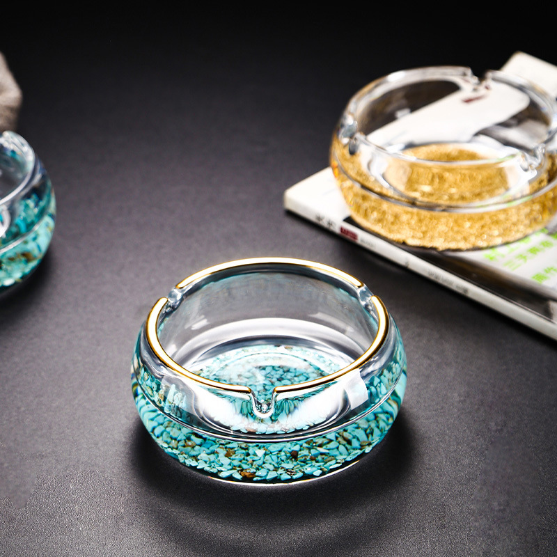 Light luxury commercial ashtrays, household bar and club glass ashtrays, large thickened, high-end turquoise ashtrays details Picture