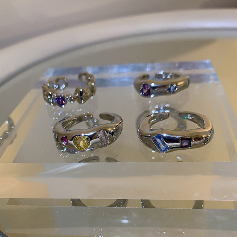Sweet and cool style colored zircon heart-shaped open ring for women, a unique and high-end look, a new 2023 food ring trend Application Scenario
