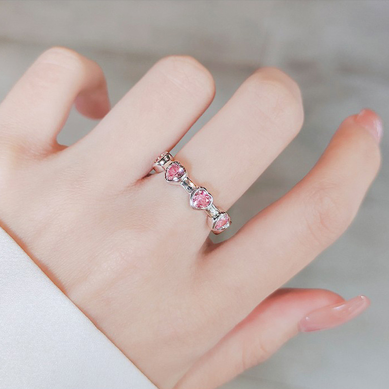 Sweet and cool, cold style, unique pink diamond, heart-shaped zircon open ring, a women's niche, ins, light luxury and high-end food ring Specification drawing