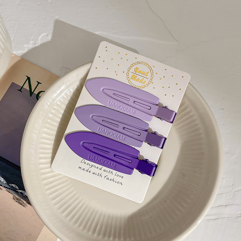 Shovel Dopamine hair clip, women's ins hair clip, hair clipper, wholesale ins hair accessories, high-end style, bangs clip, side clip Application Scenario