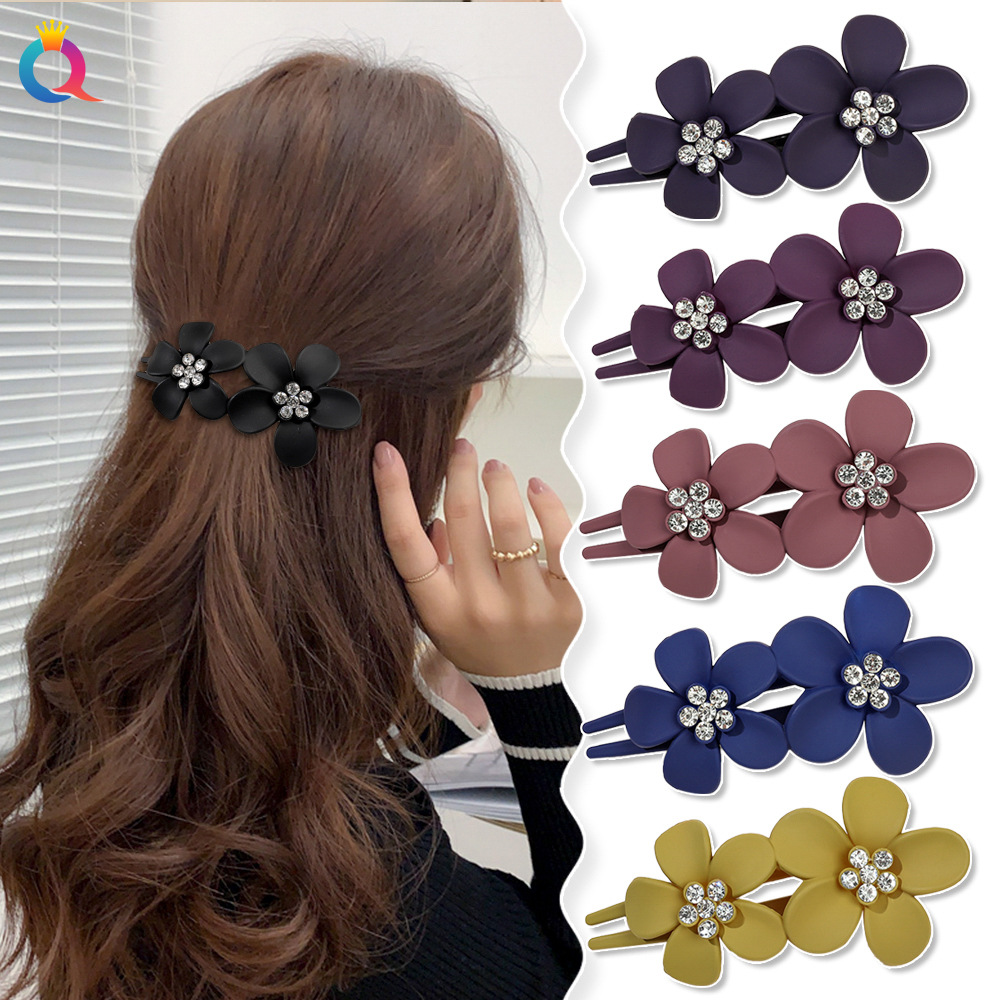 Wholesale of Qiyue Cross-border high-end water diamond flower hair clips, back head updo hair clips, ponytail and duckbill hair accessories details Picture