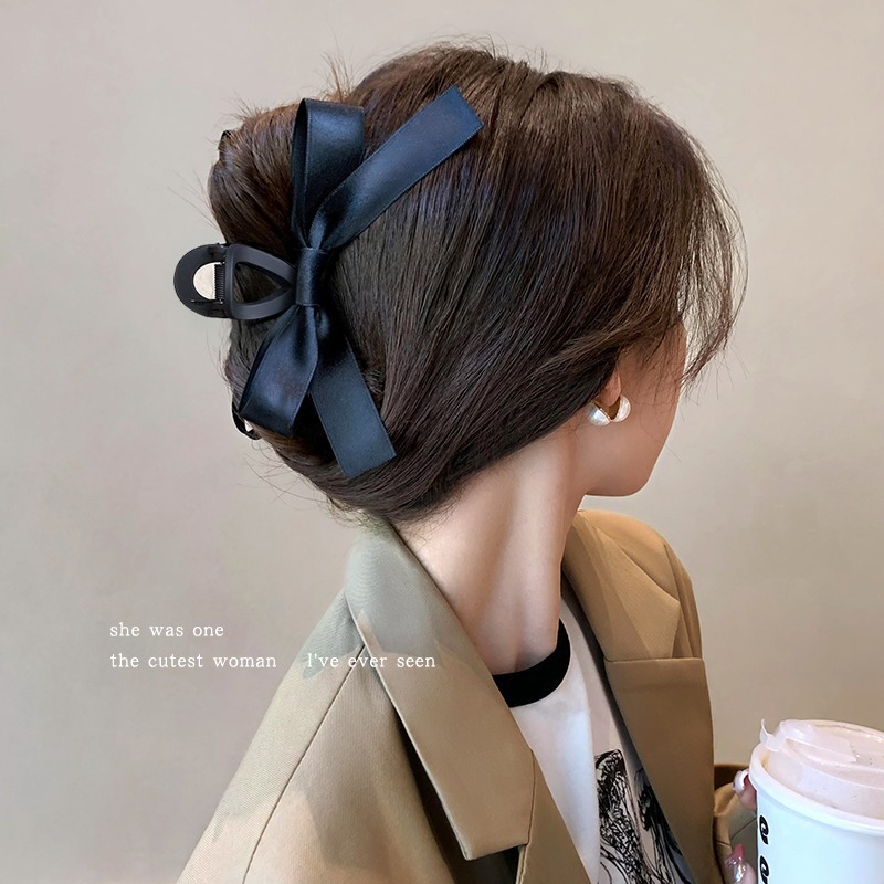 2025 New black double-sided bow cloud hair clip for spring and summer, a high-end bubble shark clip for the back of the head Specification drawing