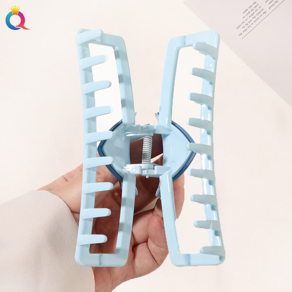 Wholesale of Qiyue's new large square heart-shaped hair clips, back head curls, hair grabbers, shark clips, ponytail clips and hair accessories Specification drawing