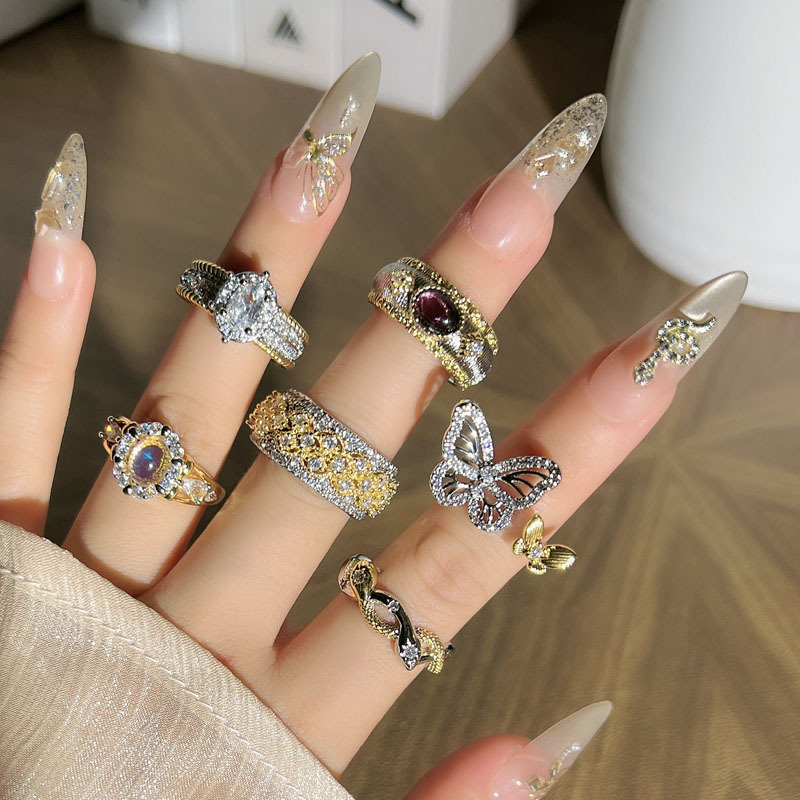 A new Chinese-style retro two-color skirt hem brushed opening ring for women's twin butterfly with a unique design sense and a light luxury index finger ring details Picture