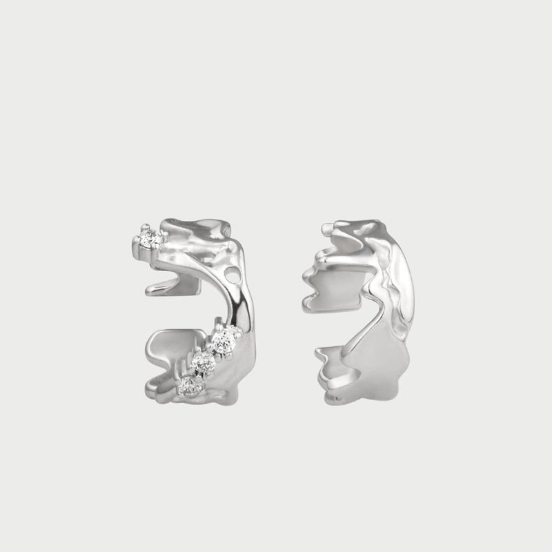 An irregular crown ring with a niche design sense for women on Instagram, featuring a cold, individualistic, fashionable, simple and creative food ring trend Specification drawing