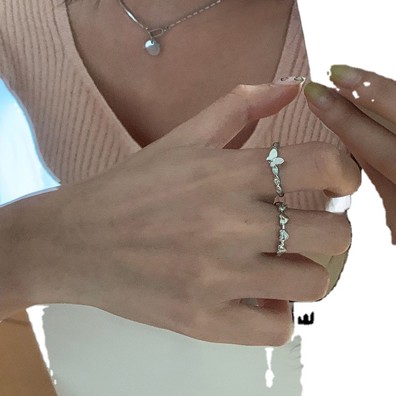 The heart-shaped butterfly opening ring is a niche design for women's index finger ring. It features a minimalist, fashionable and individual style on Instagram Item Picture