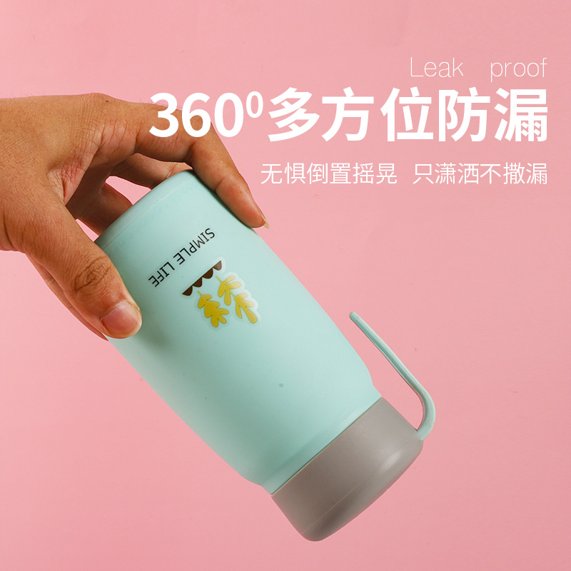Wholesale cute female student glass cups, small Q cups, celebration store opening gifts, water cups with logo printing Application Scenario