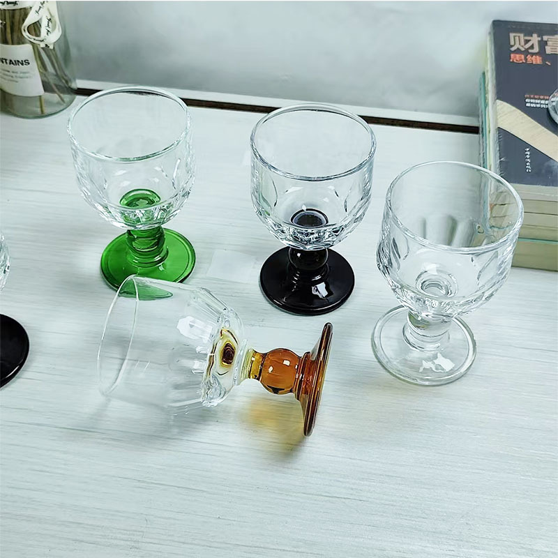 Simple and ins-style colored vintage wine glasses with beads, light luxury and niche cold drink cocktail glasses, red wine glasses and glass cups details Picture