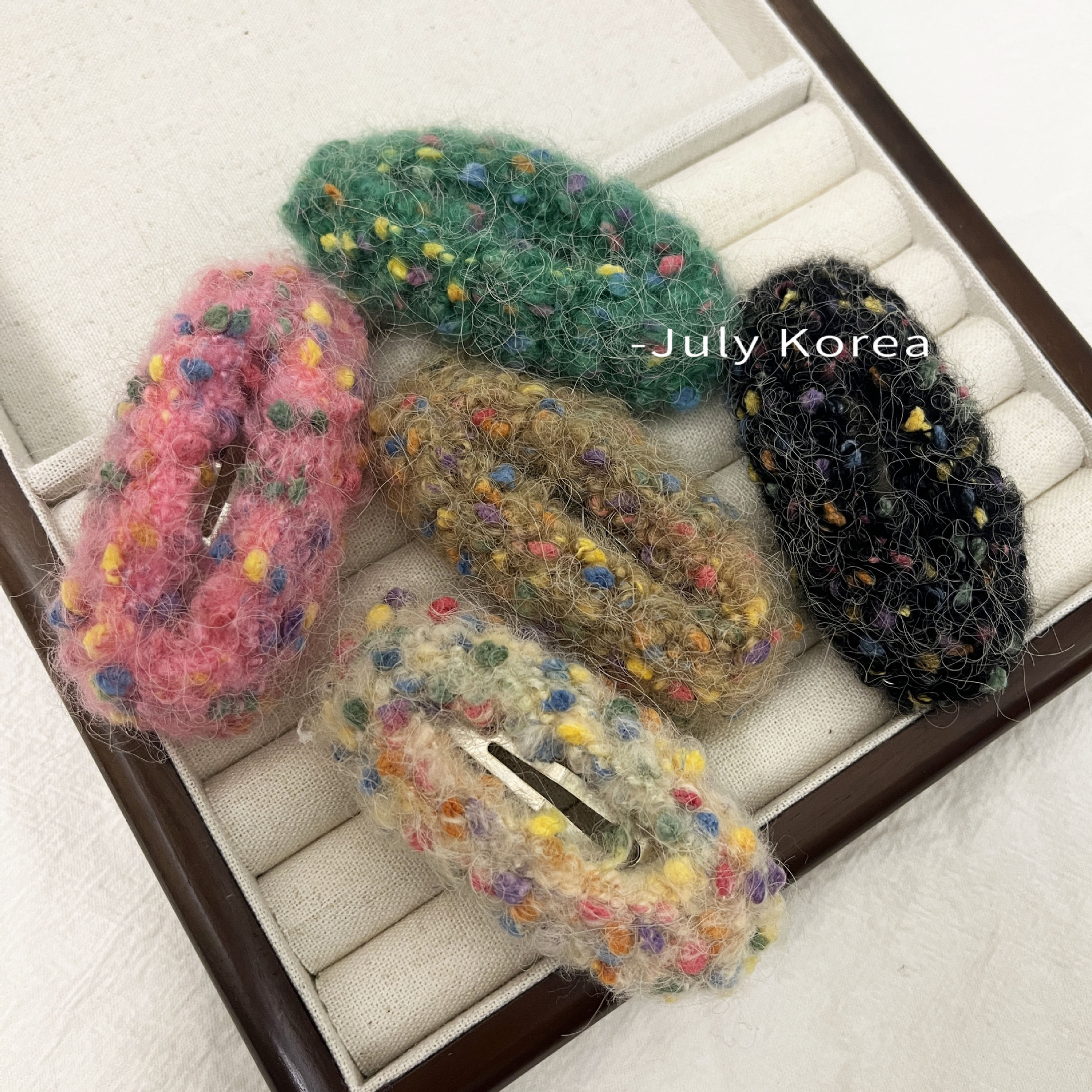 Christmas-style bb clips, colorful woolen hair clips, retro female bye-bye clips, popular bangs clips, hair clips, ins side clips full figure
