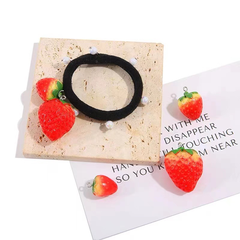 diy jewelry resin accessories, simulation three-dimensional strawberry pendants, earrings, necklaces, materials, keychains, pendants wholesale Specification drawing