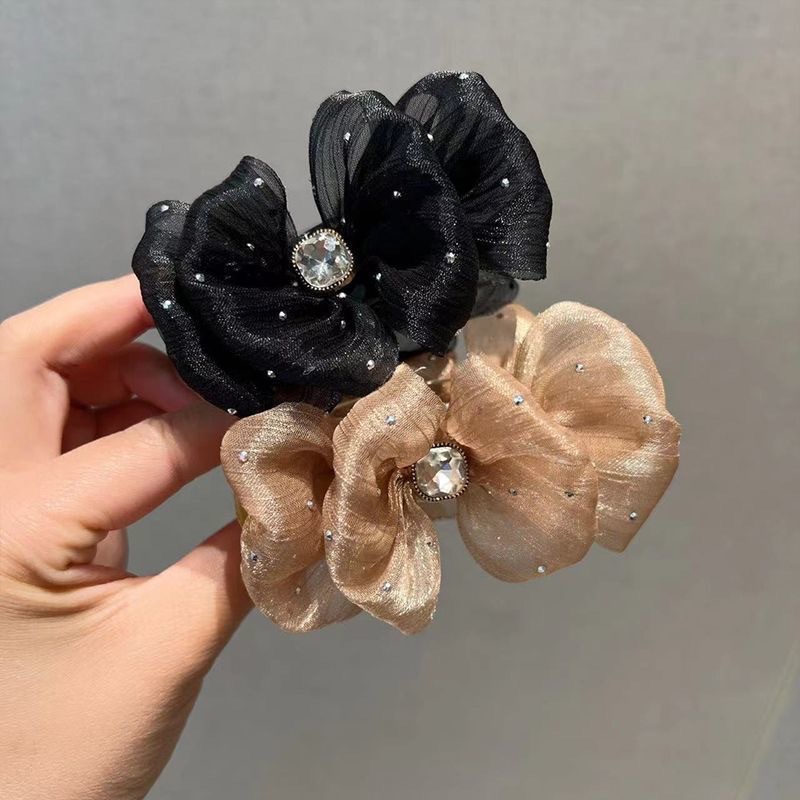New silk yarn bun hair clip, bubble fashion black small chanel-style hair clip, Korean version of the back of the head ponytail fixing clip Specification drawing