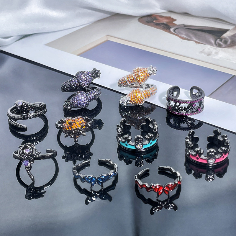 Dark European and American style, sweet and cool butterfly crown open ring, women's Instagram cold style, hot girl index finger ring details Picture