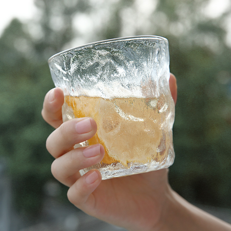 Glacial-patterned glass cups, high-appearance-level water cups, women's gradient color juice cups, children's summer Ins-style coffee cups, beer mugs Application Scenario